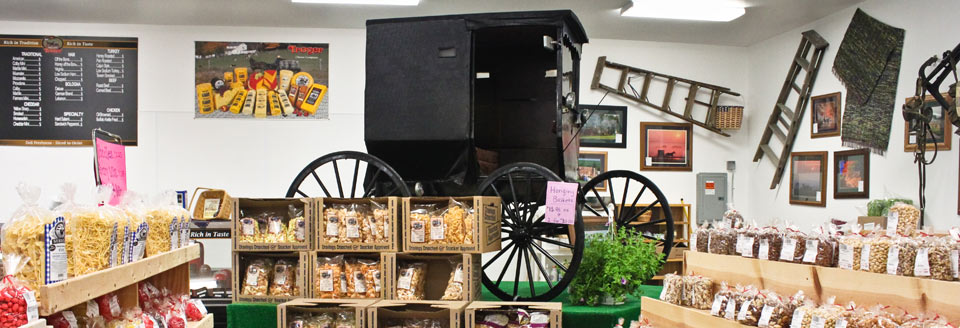 Become a vendor at the Walnut Creek Amish Flea Market between Sugarcreek and Walnut Creek,Ohio in Amish Country